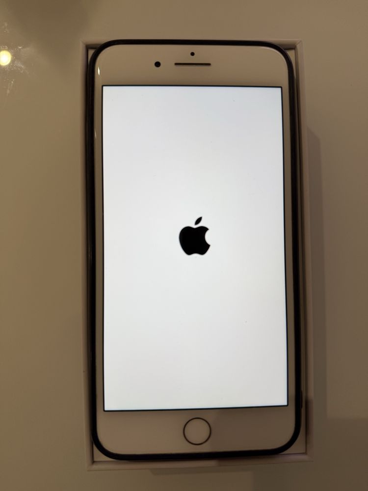 iPhone 8 Plus 64GB Silver Biały Jak Nowy