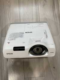 Проектор EPSON EB-520