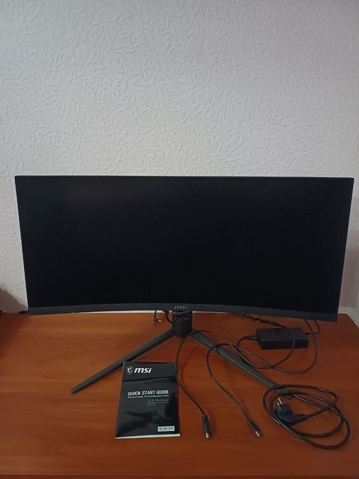 Игровой монитор MSI Optix MAG301CR2