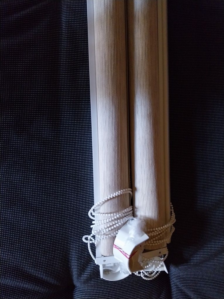 Roleta okienna wewnętrzna 85x120