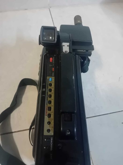 Kamera analogowa Hitachi VM-3200E VHS (WYSYŁAM)