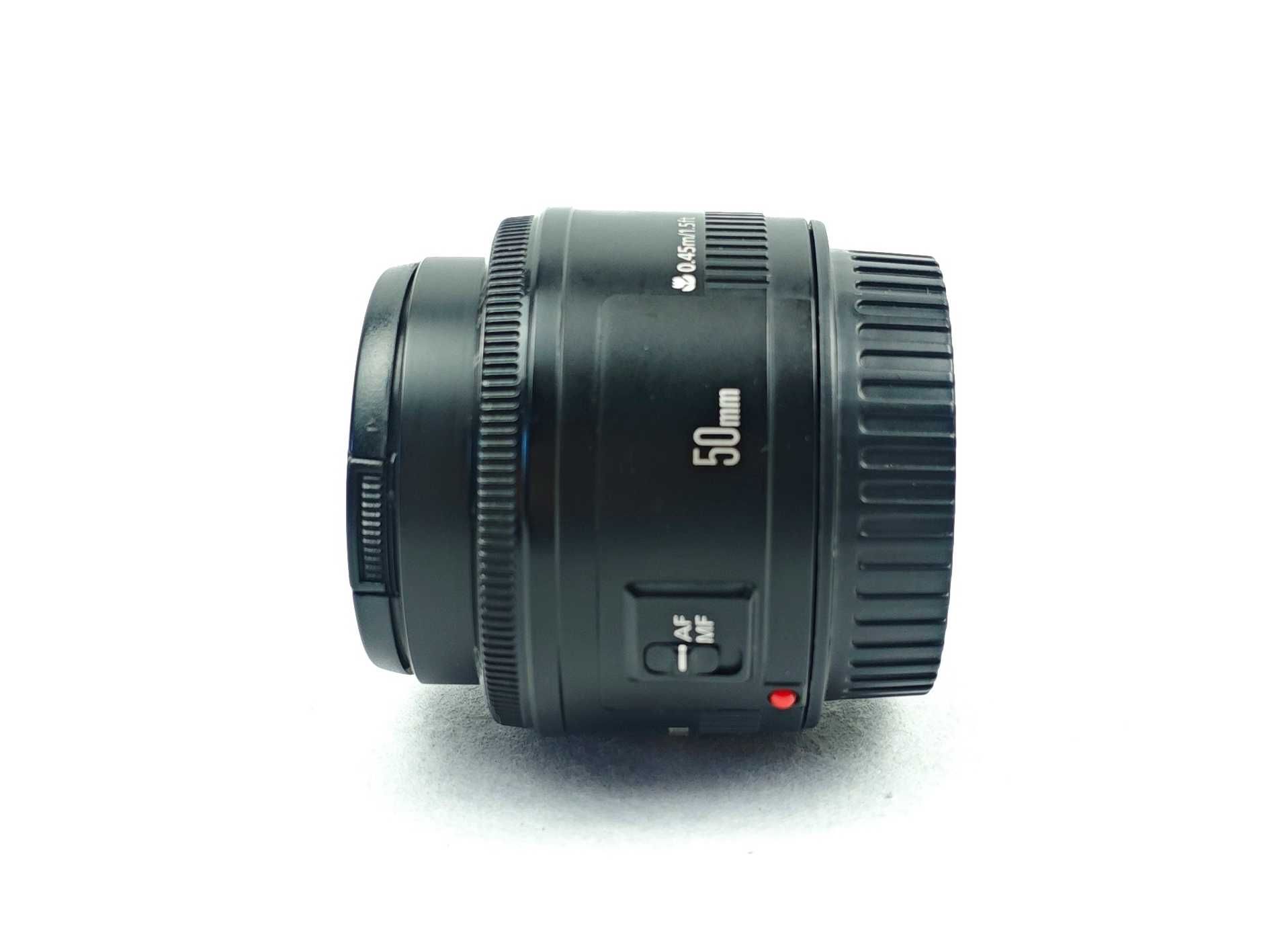 Світлосильний об'єктив Canon Lens EF 50mm 1:1.8 II