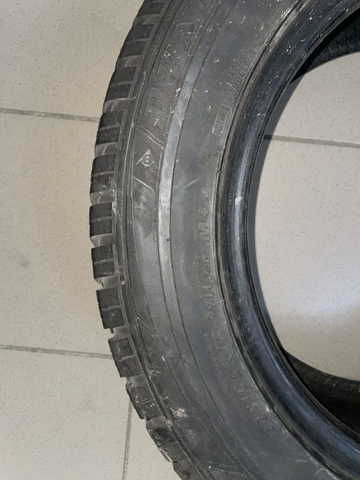 Зимова гума DUNLOP 225/55/R16 (99H M+S), в наявності 1 шина (під запас
