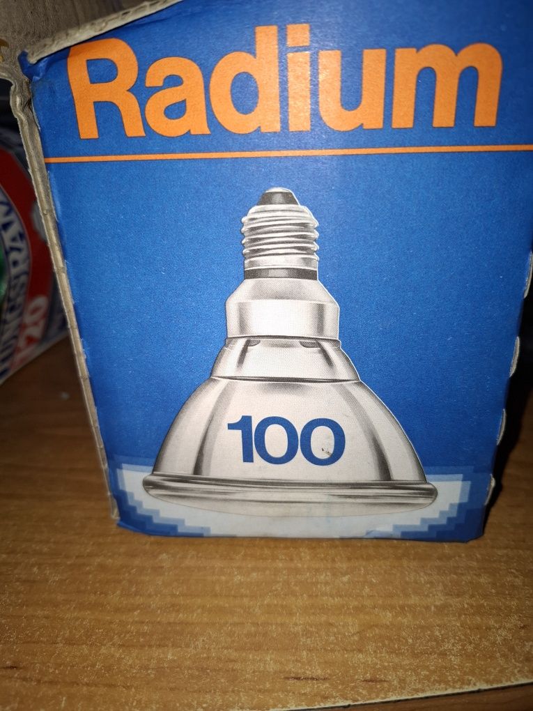 Radium 100 żarówka grzewcza  Par38
