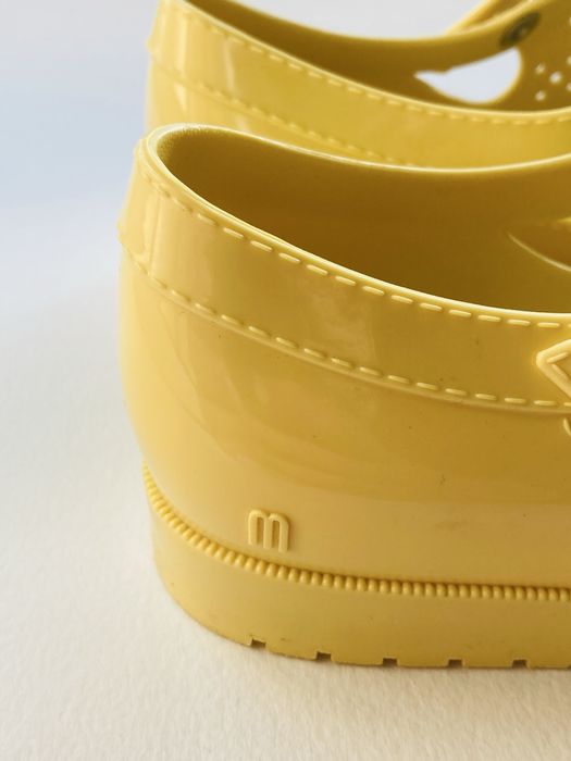 Sapatos Mary Jane Amarelos Melissa - Quase Novos!