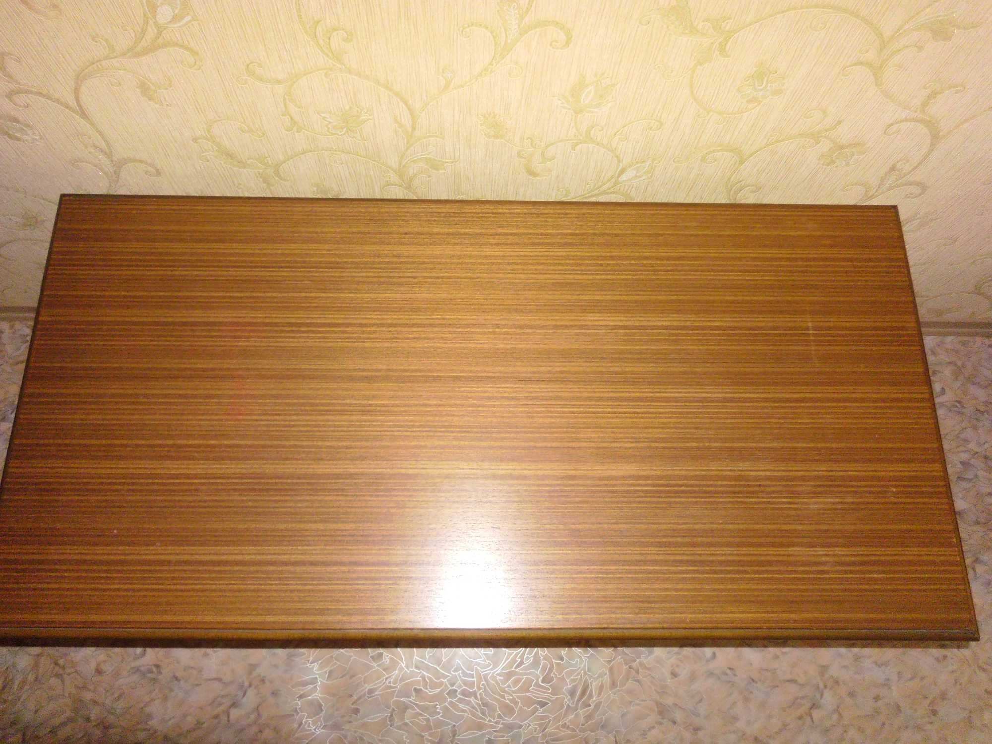 Стол деревянный из цельного полотна дерева бук под телевизор