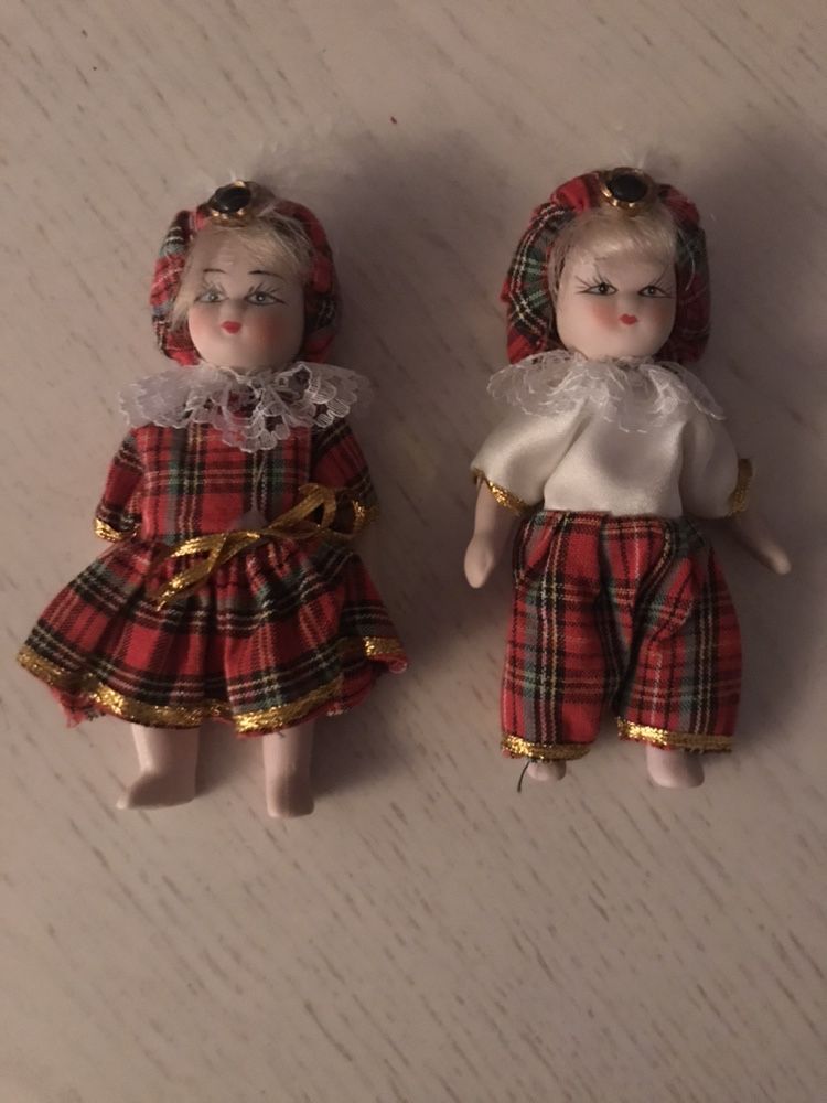 Casal bonecos porcelana antigos