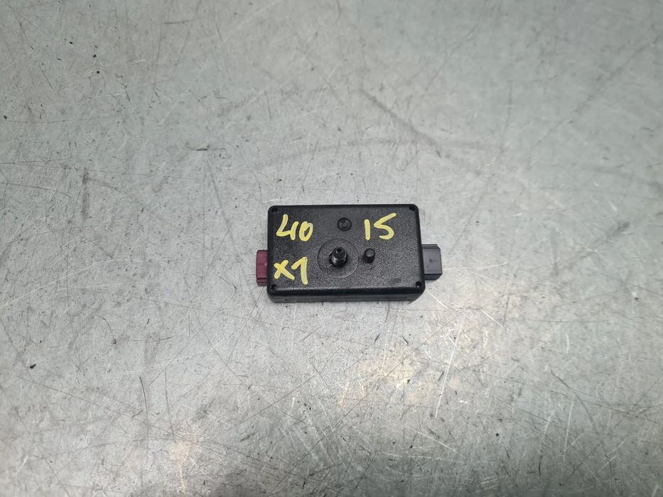 Amplificador de antena BMW X1 (F48)