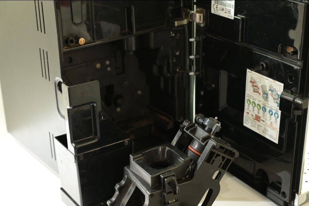 ekspres Saeco HD9712/01 Incanto Executive _ inaczej Gaggia Accademia