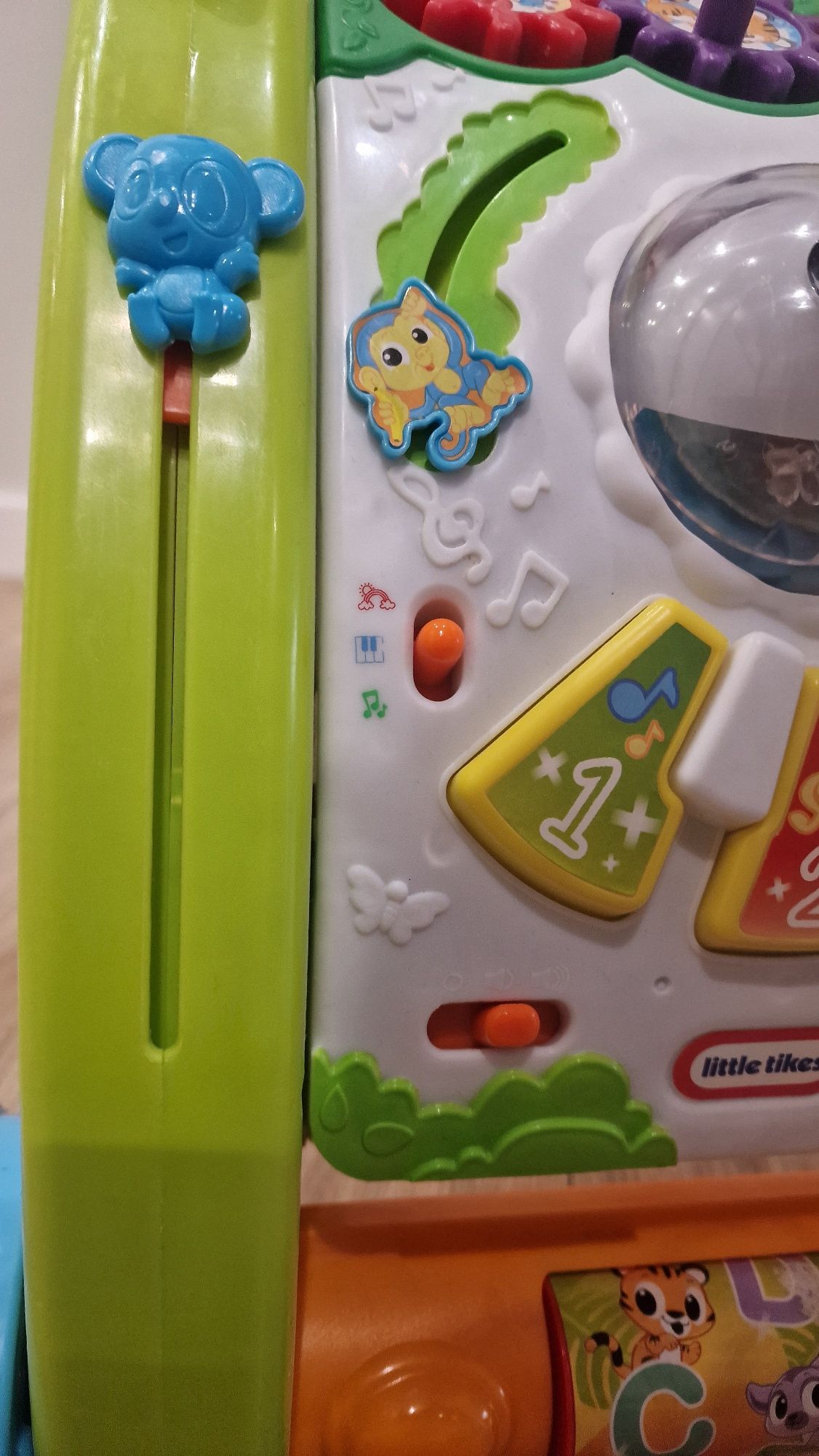 Chodzik pchacz little tikes