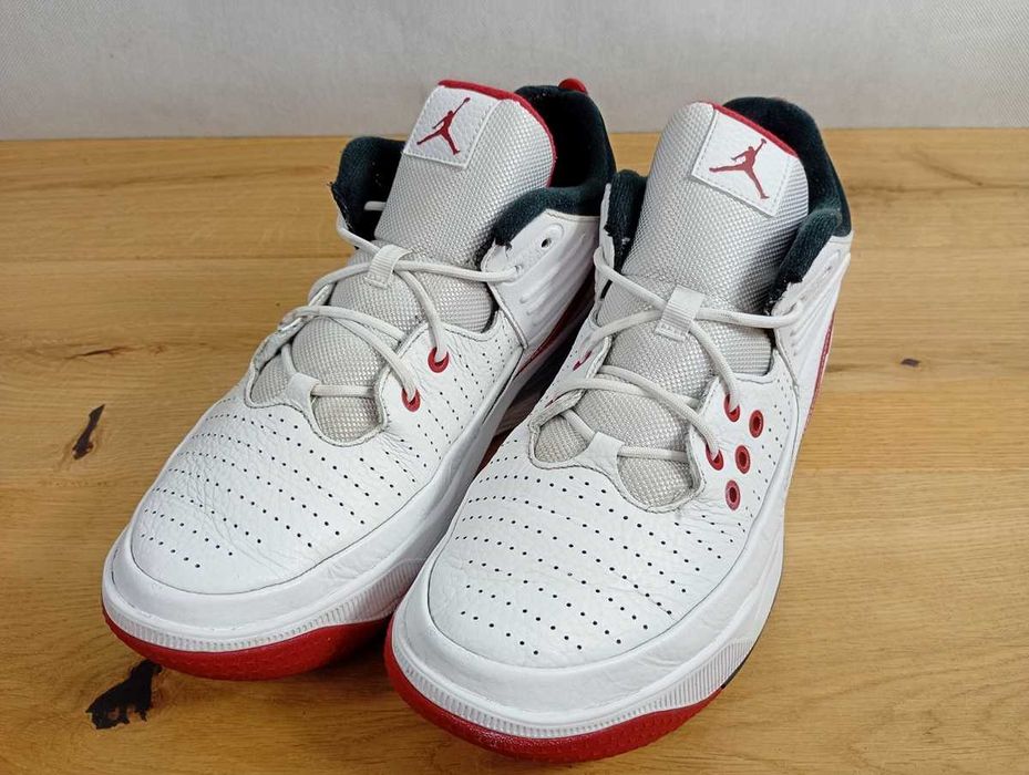 Buty NIKE AIR Jordan MAX AURA 5, do koszykówki 42,5