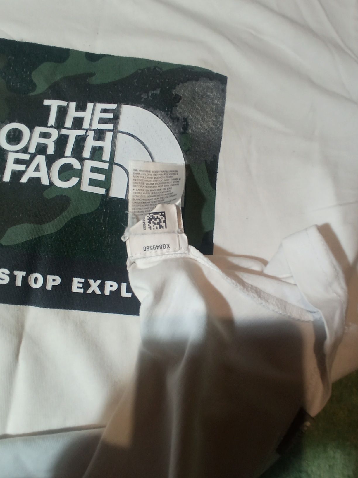 Продам оригинальную футболку THE NORTH FACE
