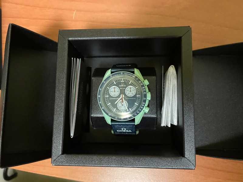 Omega x Swatch Mission To Earth SO33G100 - Biokeramiczny design