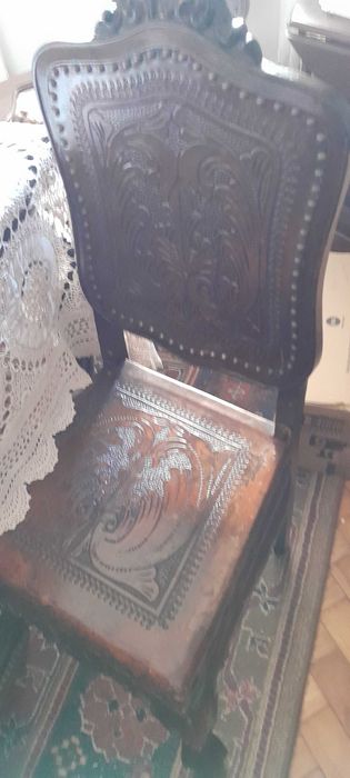 Mobília Sala Jantar anos 60 talhada à mão