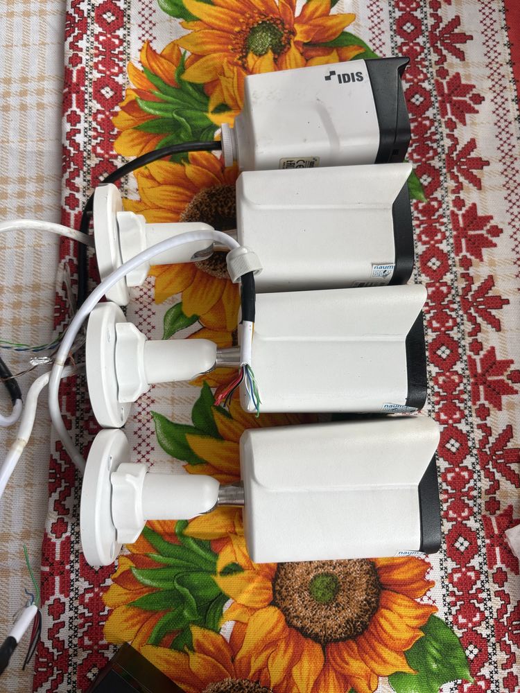 Комплект відеоспостереження. 4 камери Ip hdd 1 tb