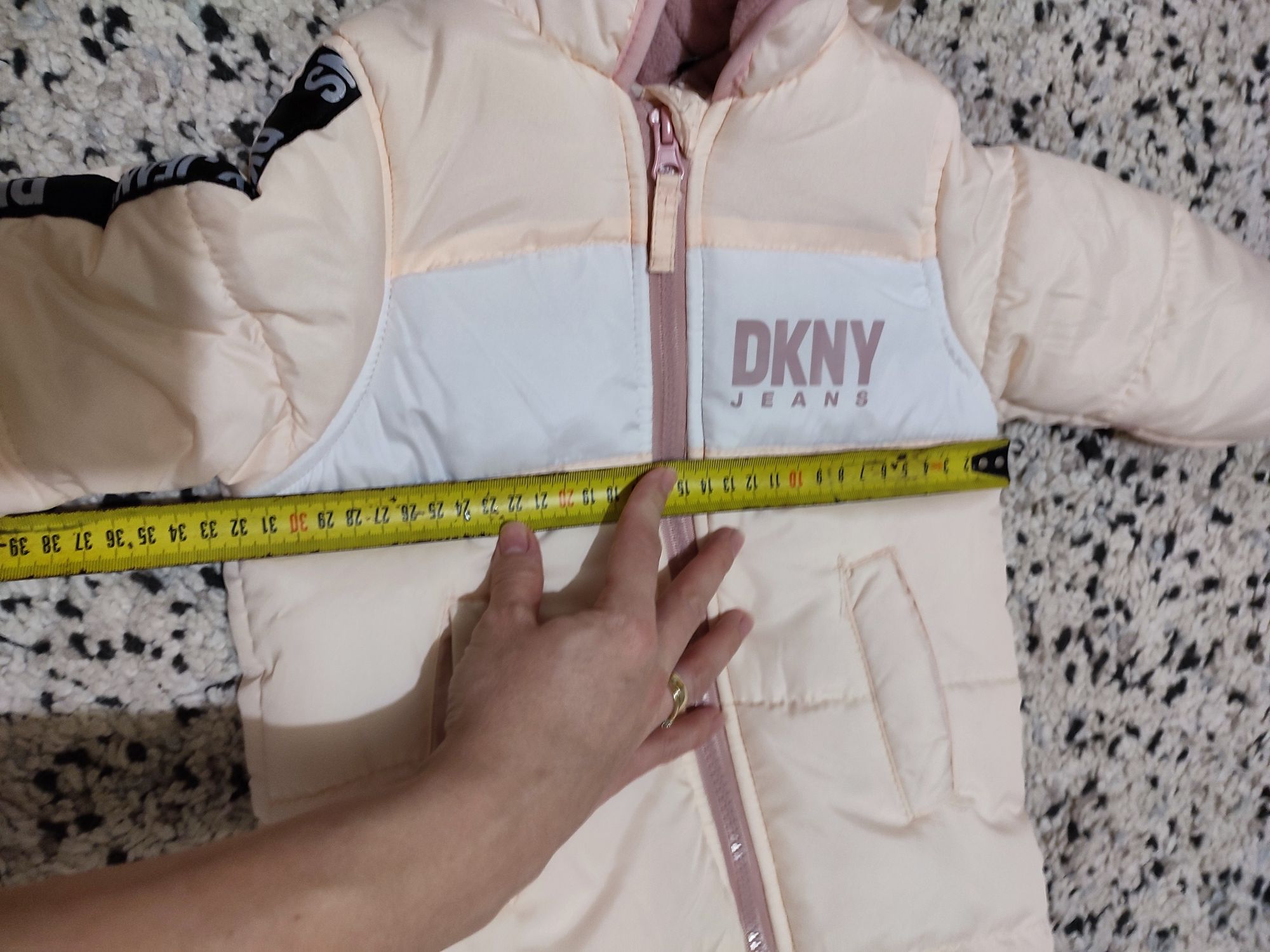 Kombinezon zimowy DKNY 12 msc. r.80