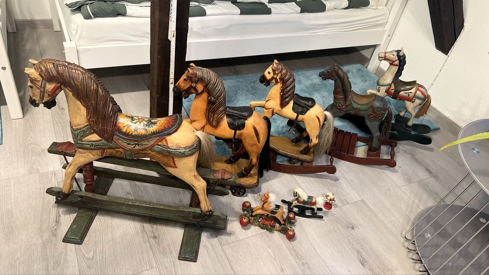 Коники декоративні із дерева