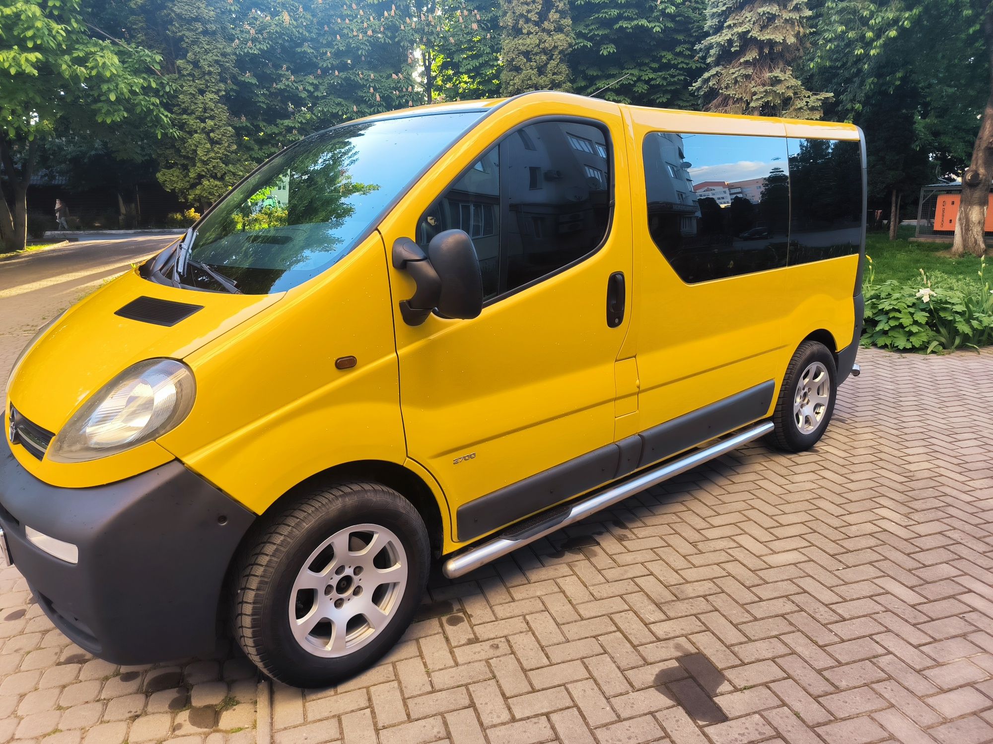 Opel Vivaro, 1.9 супер стан