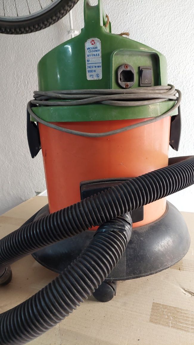 Aspirador 1000w com by pass