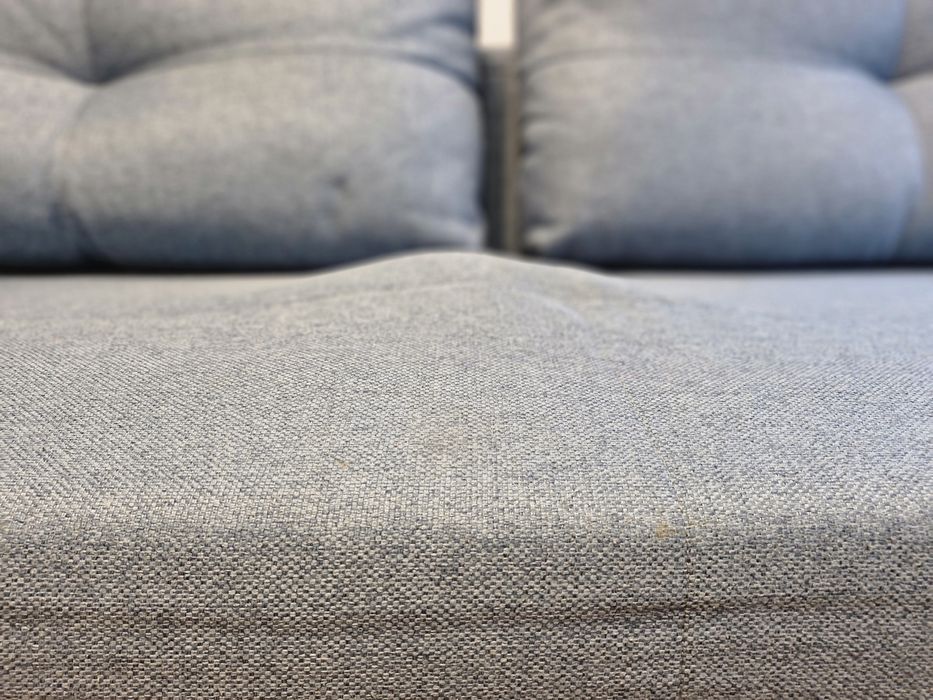 Niebieska Sofa rozkładana