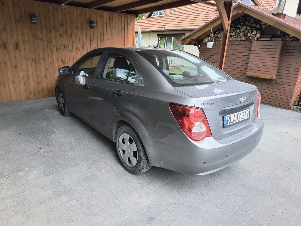 Chevrolet Aveo sedan