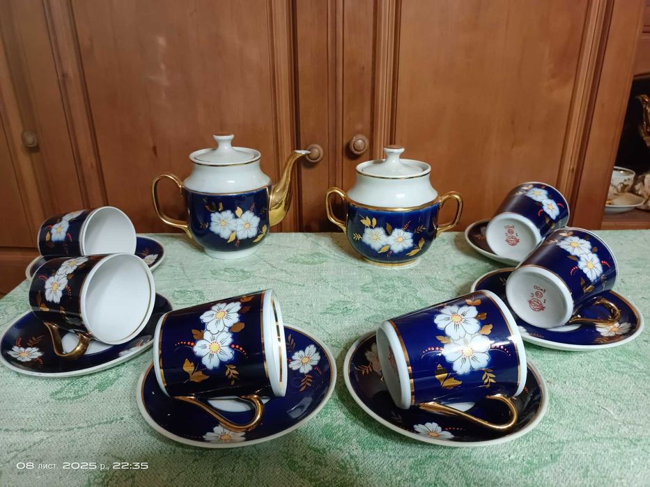 Сервиз Яблоневый Цвет Довбыш. Чашки, блюдца .