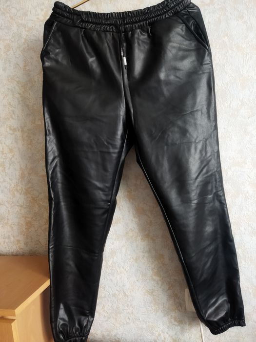 Жіночі кожзам теплі штани 48,33розмір