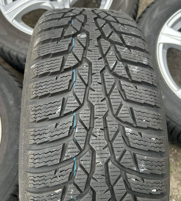 Koła Renault Captur Dacia z oponami zimowymi 205/60 R16