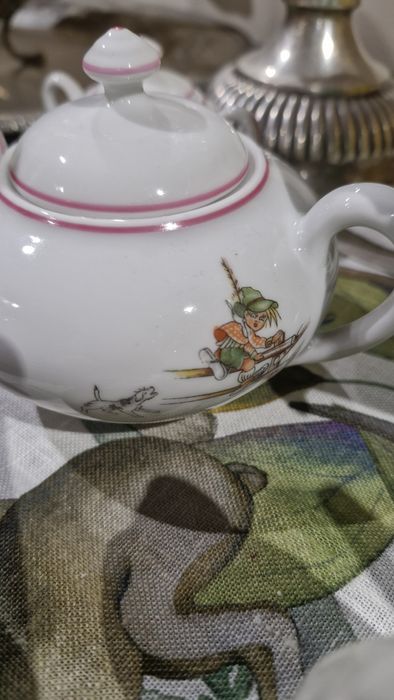 Serviço em miniatura da Candal-Electrocerâmica