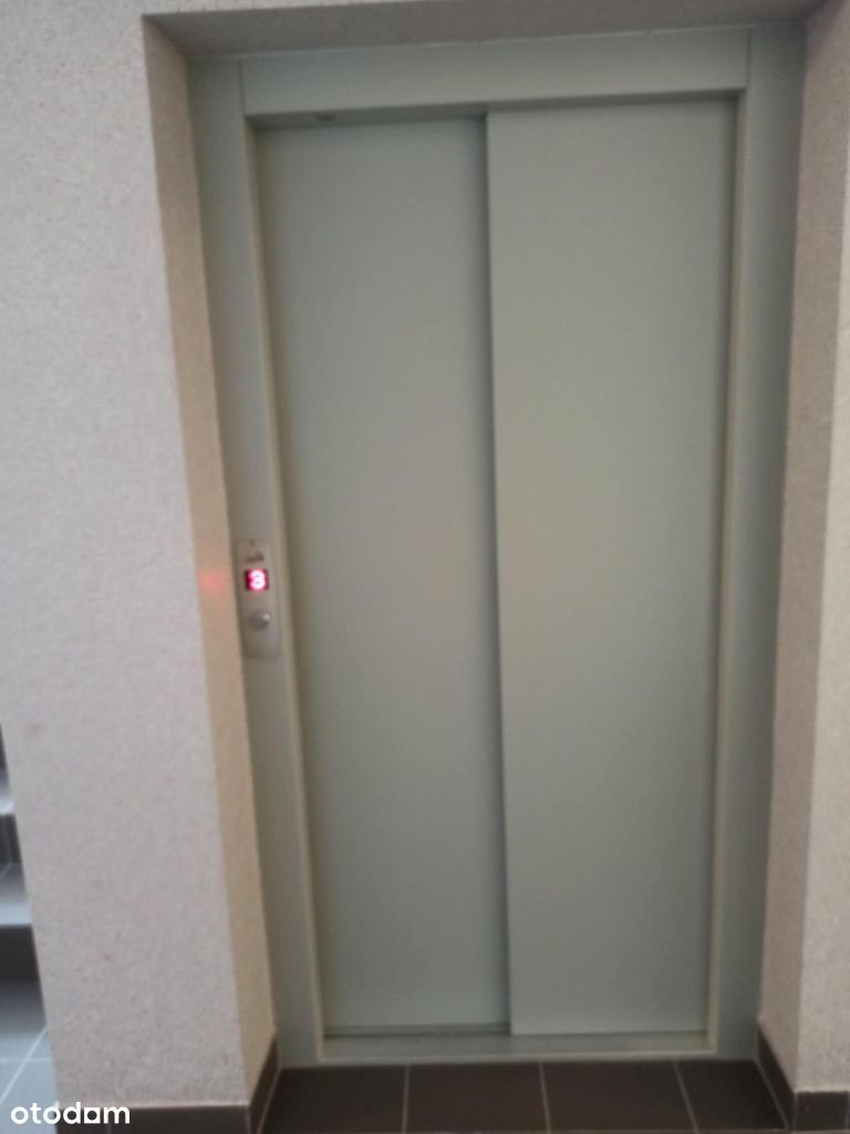 Do wynajęcia 2 pokojowe mieszkanie z balkonem ul. Bora-Komorowskiego