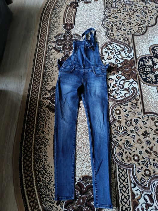 Джинсовий комбінезон