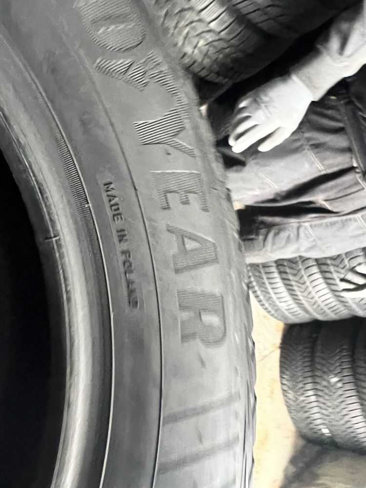 235/55/17 R17 Goodyear Vector GW-2 2шт