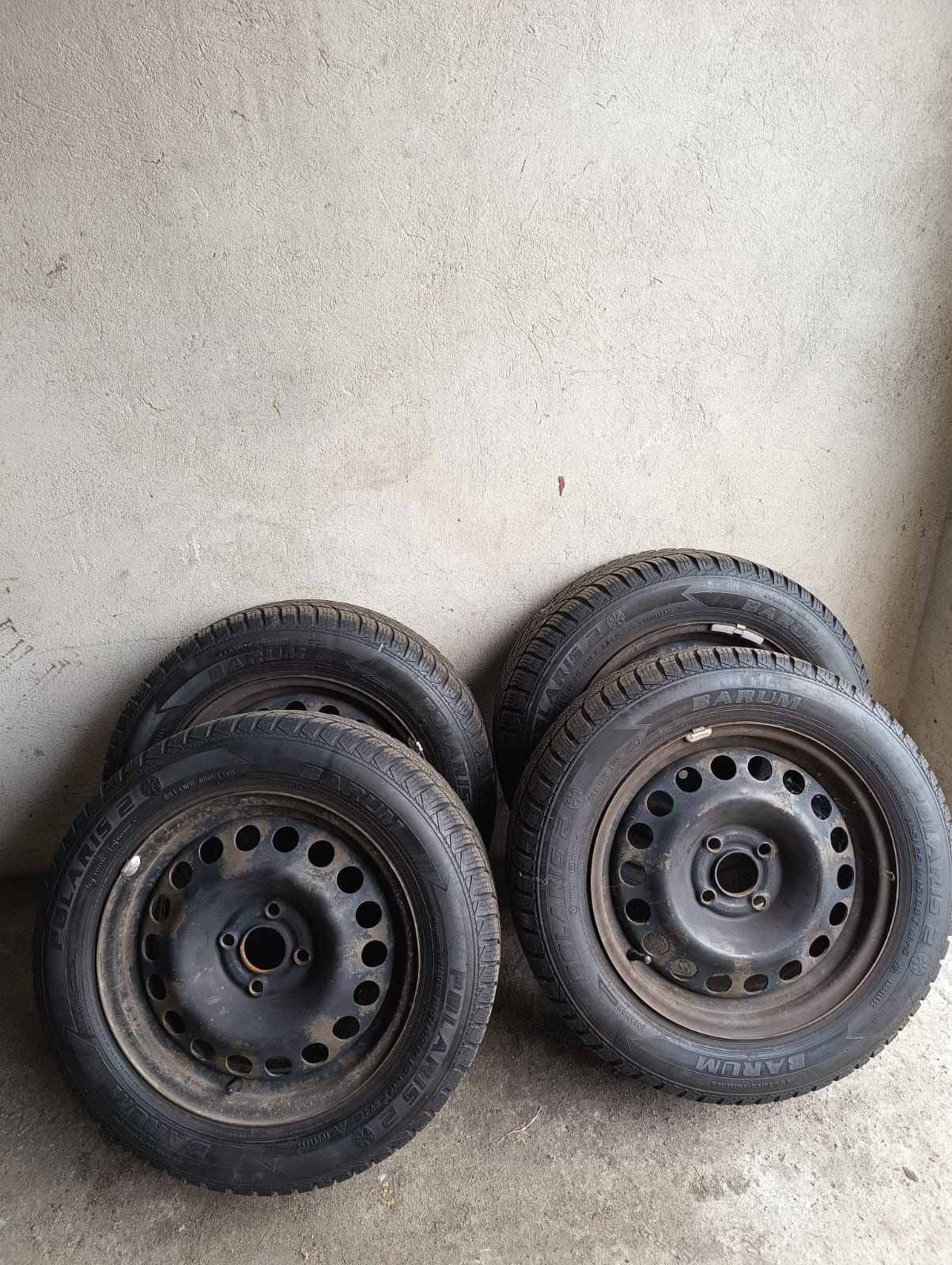 Corsa C felgi z oponami zima koła 4x100 185/65 R15