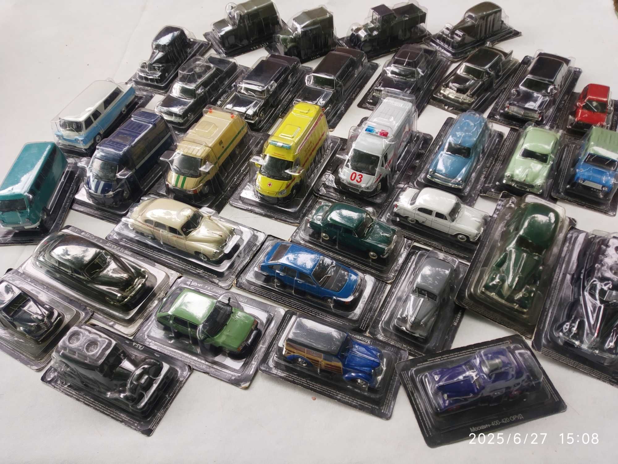 Продаю машинки АвтоЛегенды 1/43 и зарубежные модели масштаб 1:43