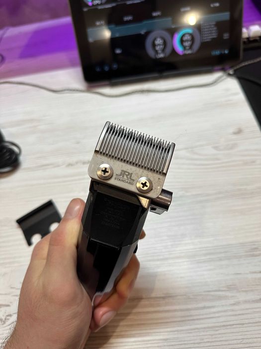 Машинка для стрижки JRL FreshFade 2020C