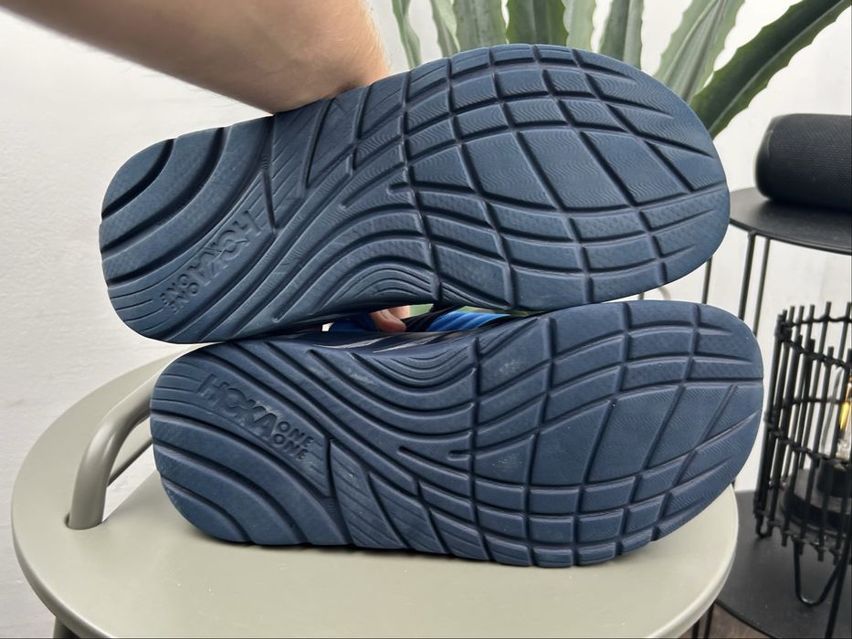 Оригінал! Тапочки шльопки Hoka Ora Recovery 44 розмір М05894