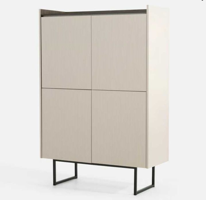 Wysoka komoda z ryflowaniem Lago Agata meble, kaszmir/ciemny orzech.