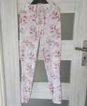 Just unique legginsy kwiaty