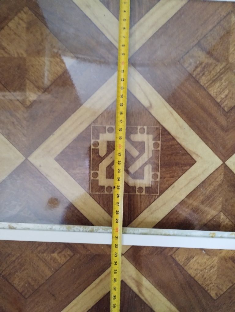 Продам полку для холодильника zanussi