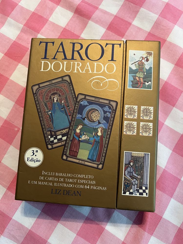 Tartot dourado NOVO