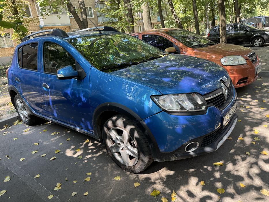 Рено Sandero Stepway