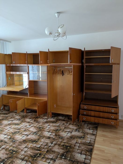 Meble PRL – komplet segmentów „Przyszłość” Jelenia Góra, stan dobry, L