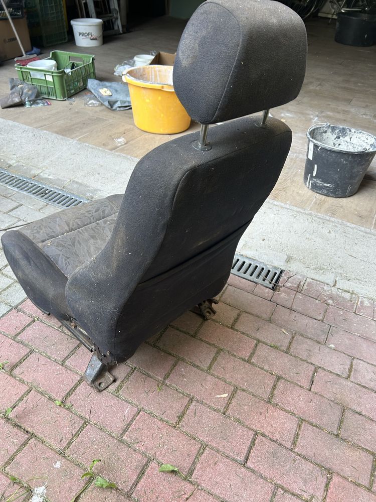 RECARO fotel samochodowy