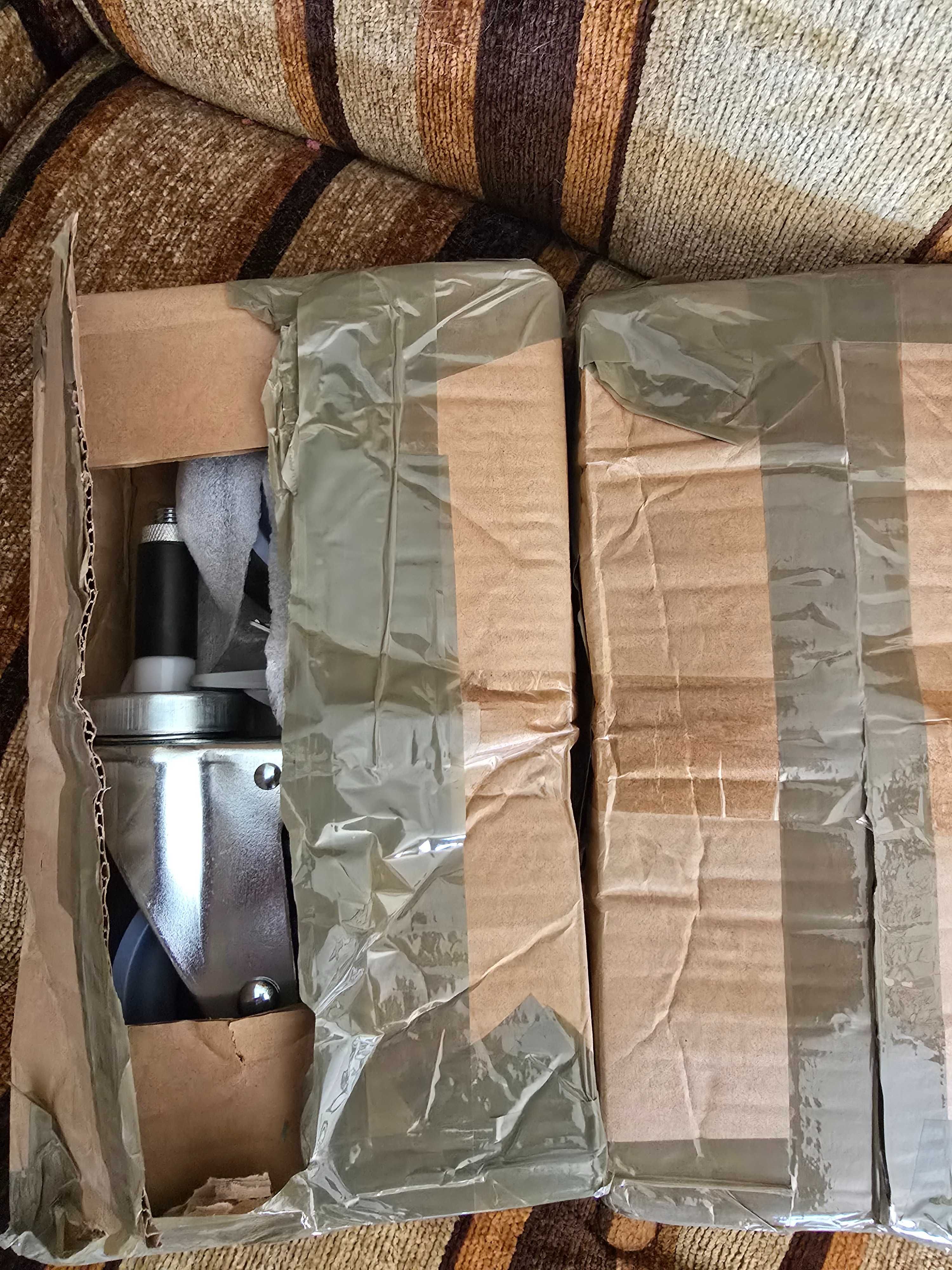 Rodas giratórias para móveis pesados e estruturas de metal