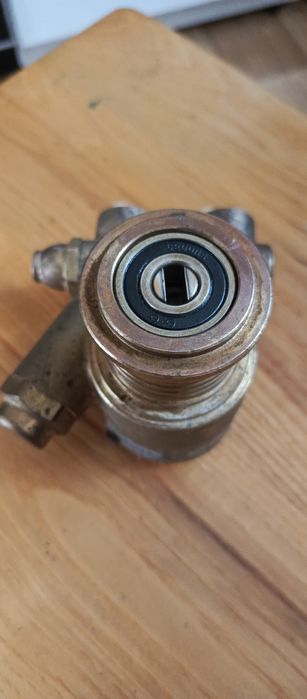 Помпа для кофемашины