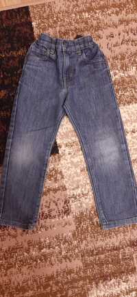 Spodnie jeans r.110 st.bdb