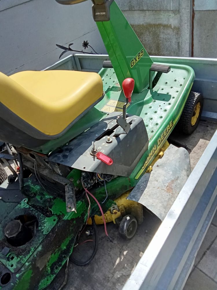 Traktorek kosiarka John deere na czesci