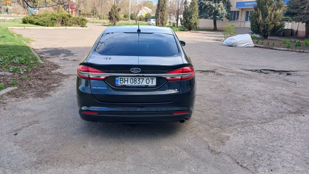 2018рік 83т пробігу  Продам Ford ГІБРИД в відмінному стані