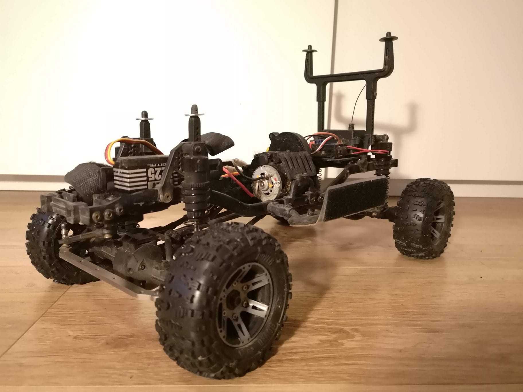 Carisma SCA-1E Mitsubishi Pajero XL-W 1/10 RTR (WB 313mm) v2.1 używany