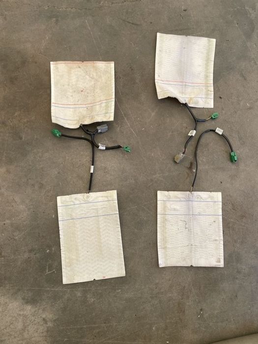 6811106AA MATA GRZEWCZA CHRYSLER TOWN&amp;CUNTRY